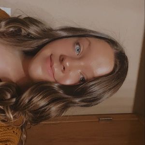 Meet your Posher, Haley